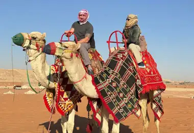 Best Time to Visit Red Sand Dunes Riyadh for Camel Tour