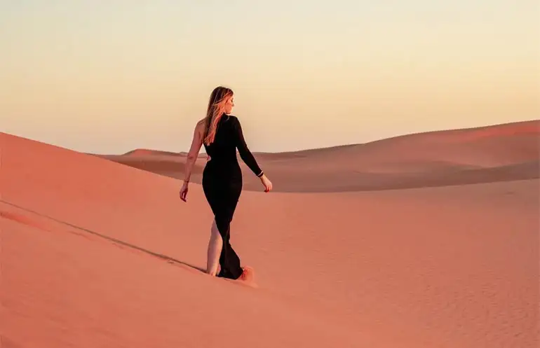 Sunset Photography Tips for Red Sand Desert