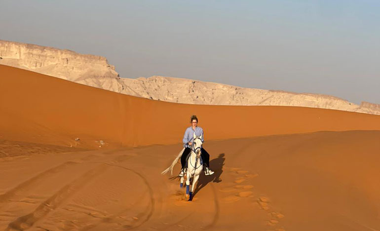 desert horse riding riyadh