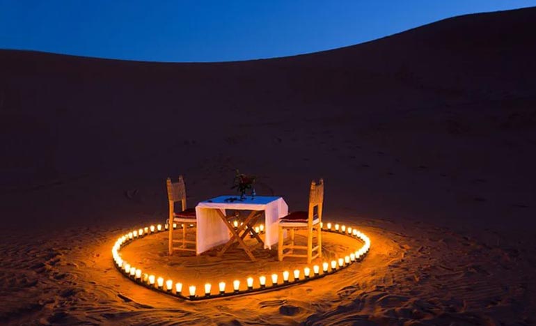 private romantic dune dinner riyadh